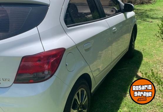 Autos - Chevrolet Onix LTZ 2016 GNC 100000Km - En Venta