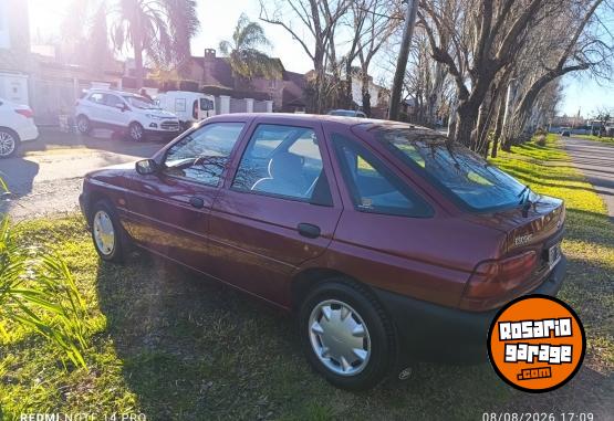 Autos - Ford Escort lx 1997 Nafta 70800Km - En Venta