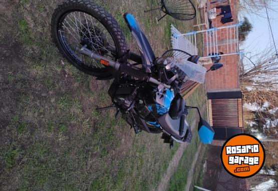 Motos - Hero XPULSE 200 2024 Nafta 5000Km - En Venta