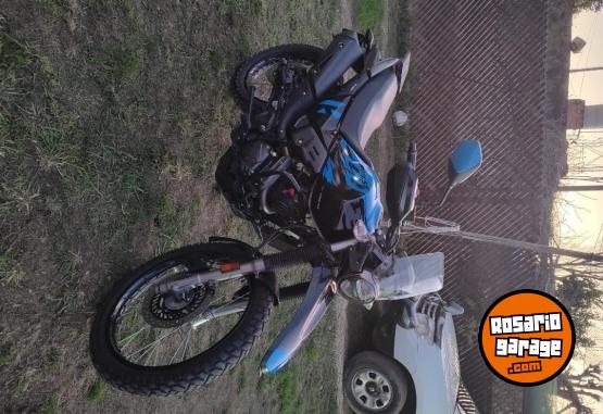 Motos - Hero XPULSE 200 2024 Nafta 5000Km - En Venta