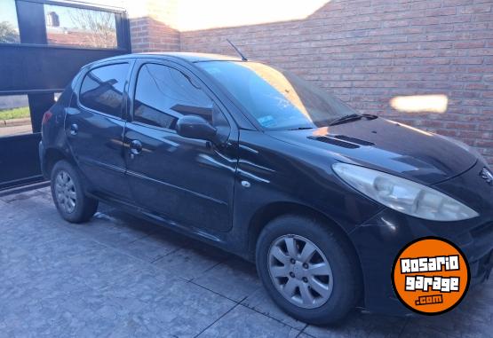 Autos - Peugeot 207 2009 Diesel 172000Km - En Venta