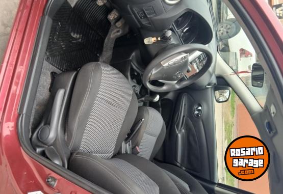 Autos - Nissan Versa 2020 Nafta 93000Km - En Venta