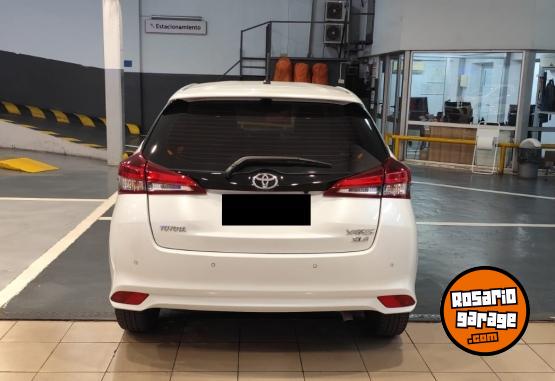 Autos - Toyota YARIS 1.5 XLS CVT 2022 Nafta 56000Km - En Venta