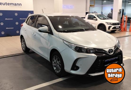 Autos - Toyota YARIS 1.5 XLS CVT 2022 Nafta 56000Km - En Venta