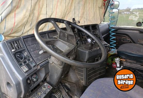 Camiones y Grúas - Scania 113 360 (solo el camión) - En Venta