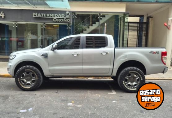 Camionetas - Ford Ranger xlt 4x4 2da mano p 2018 Diesel 140000Km - En Venta