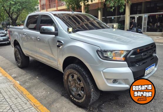 Camionetas - Ford Ranger xlt 4x4 2da mano p 2018 Diesel 140000Km - En Venta