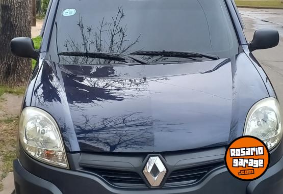 Utilitarios - Renault Kangoo 2015 GNC 228000Km - En Venta