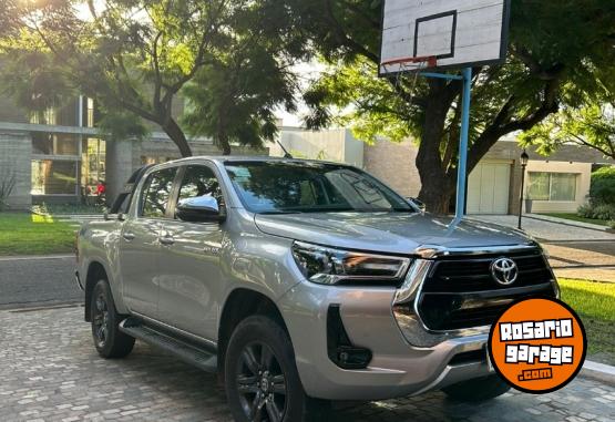 Camionetas - Toyota Hilux 2022 Diesel 166000Km - En Venta