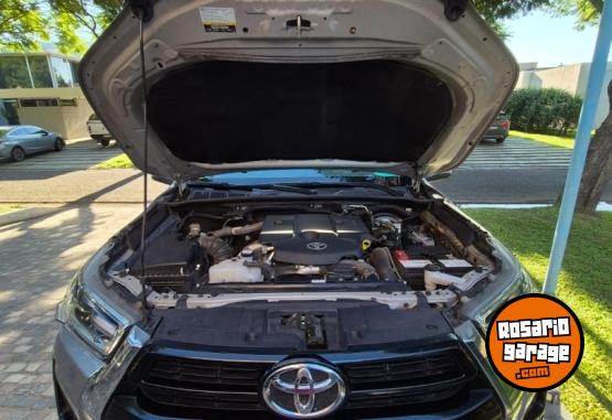 Camionetas - Toyota Hilux 2022 Diesel 166000Km - En Venta