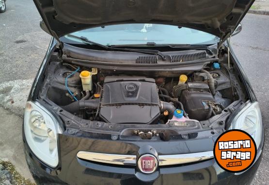Autos - Fiat Palio Essence 1.6 2013 Nafta 129500Km - En Venta