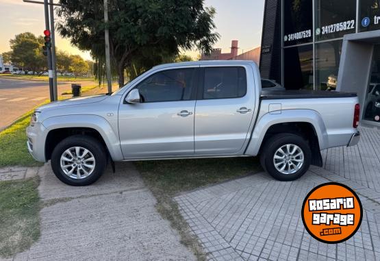 Camionetas - Volkswagen AMAROK HIGHLINE PACK 2.0 2017 Nafta 115000Km - En Venta