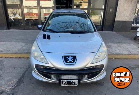 Autos - Peugeot 207 xs 1.4 2011 Nafta 166000Km - En Venta