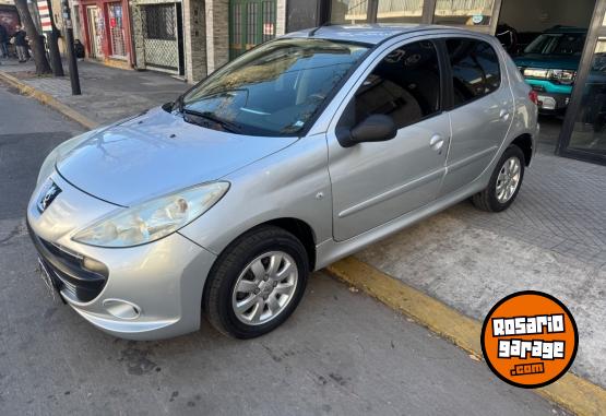 Autos - Peugeot 207 xs 1.4 2011 Nafta 166000Km - En Venta