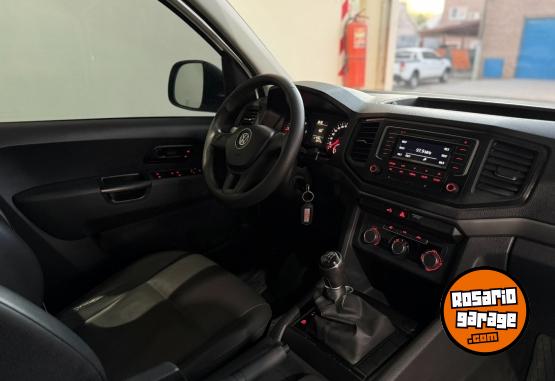Camionetas - Volkswagen Amarok Trendline 140cv 2019 Diesel 59000Km - En Venta