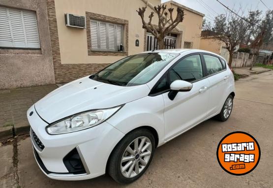Autos - Ford Fiesta Kinetic SE 2018 Nafta 157000Km - En Venta