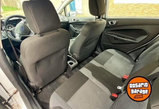 Autos - Ford Fiesta Kinetic SE 2018 Nafta 157000Km - En Venta