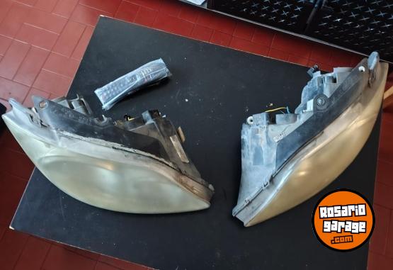 Accesorios para Autos - Ópticas biparabolas originales funcionado - En Venta