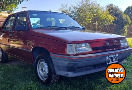 Autos - Renault 9 1993 Nafta 190000Km - En Venta