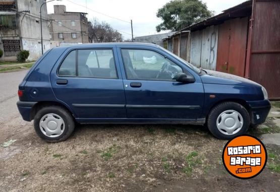 Autos - Renault Clio 1996 Nafta 166000Km - En Venta