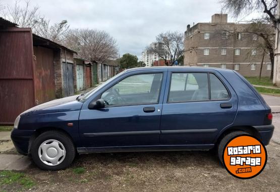 Autos - Renault Clio 1996 Nafta 166000Km - En Venta