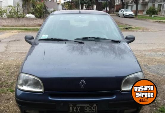 Autos - Renault Clio 1996 Nafta 166000Km - En Venta