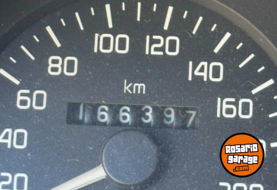 Autos - Renault Clio 1996 Nafta 166000Km - En Venta