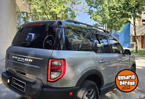 Camionetas - Ford Bronco Wildtrack 2021 Nafta 122000Km - En Venta