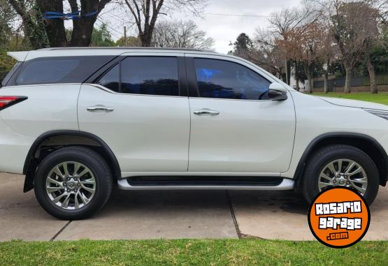 Camionetas - Toyota Sw4 2021 Diesel 180000Km - En Venta