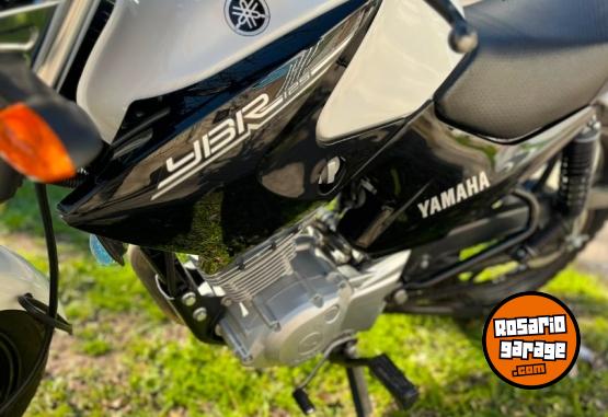 Motos - Yamaha YBR 2023 Nafta 15900Km - En Venta