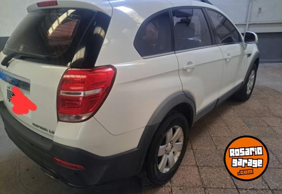 Camionetas - Chevrolet Captiva 2015 GNC 240000Km - En Venta
