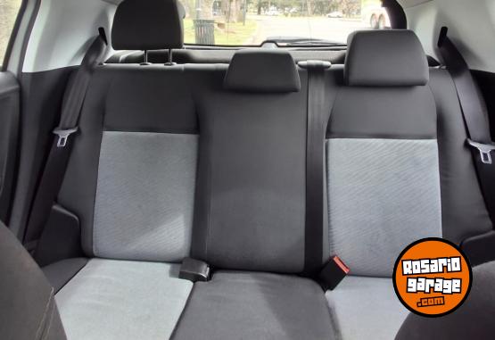 Autos - Peugeot 208 2016 Nafta 140000Km - En Venta