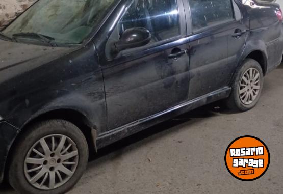Autos - Fiat siena 2016 GNC 300000Km - En Venta