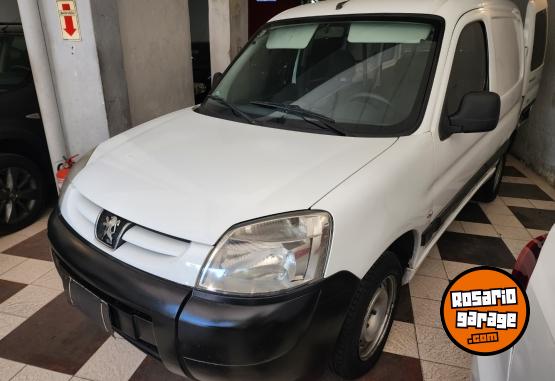 Utilitarios - Peugeot Partner 2013 GNC 158000Km - En Venta
