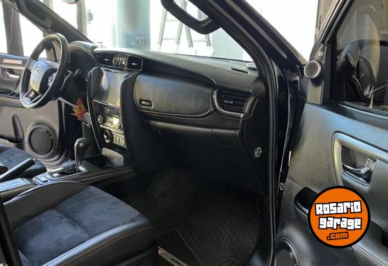Autos - Toyota SW4 GR-S 2024 Diesel 119000Km - En Venta