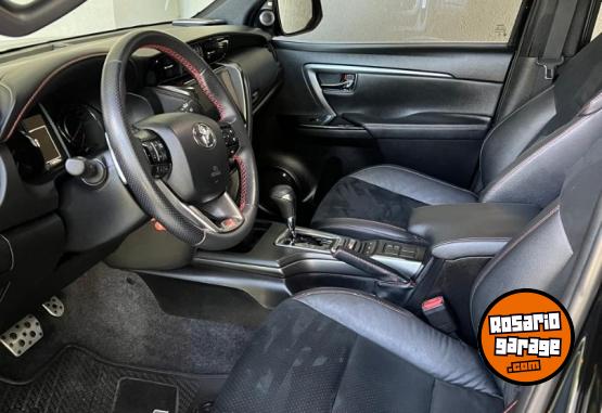Autos - Toyota SW4 GR-S 2024 Diesel 119000Km - En Venta