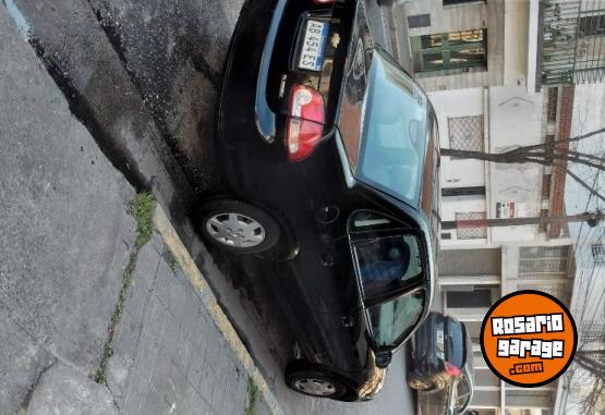Autos - Chevrolet Classic 2017 GNC 270000Km - En Venta