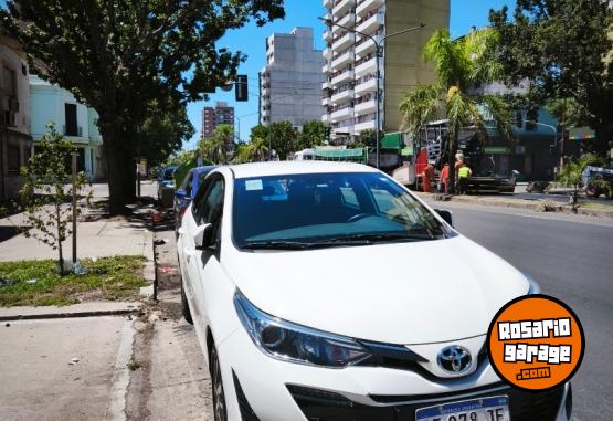 Autos - Toyota Yaris XLS 2021 Nafta 60000Km - En Venta