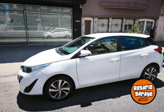 Autos - Toyota Yaris XLS 2021 Nafta 60000Km - En Venta
