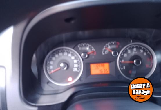 Autos - Fiat Siena 1.6 16v. 2014 GNC 105000Km - En Venta