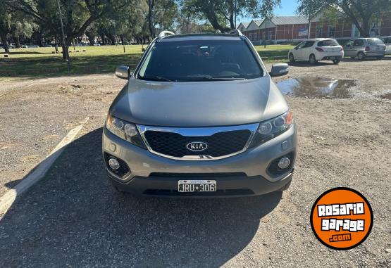 Camionetas - Kia Sorento 2011 Nafta 155000Km - En Venta