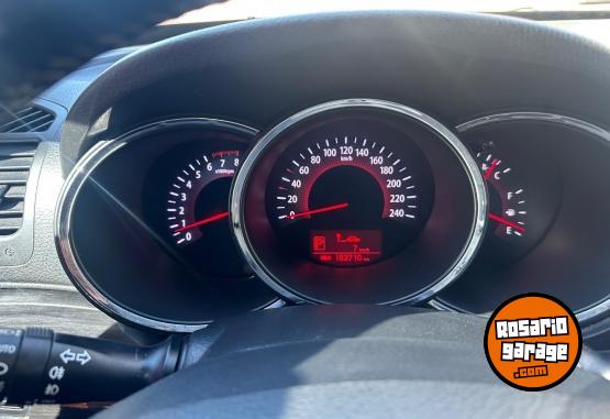Camionetas - Kia Sorento 2011 Nafta 155000Km - En Venta