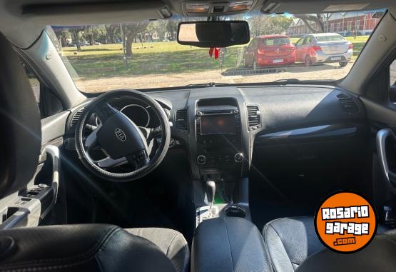 Camionetas - Kia Sorento 2011 Nafta 155000Km - En Venta