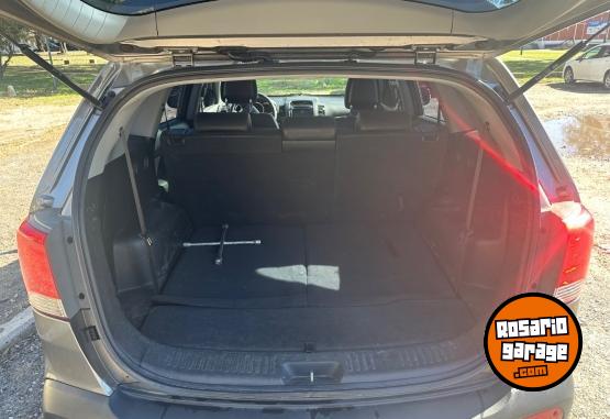 Camionetas - Kia Sorento 2011 Nafta 155000Km - En Venta