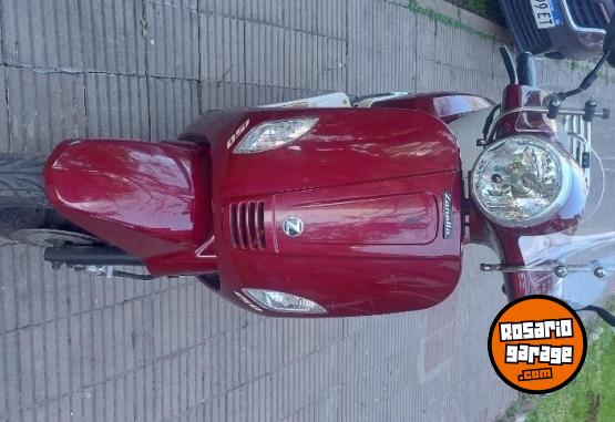 Motos - Zanella STYLER 150 EXCLUSIVE 2019 Nafta 22378Km - En Venta