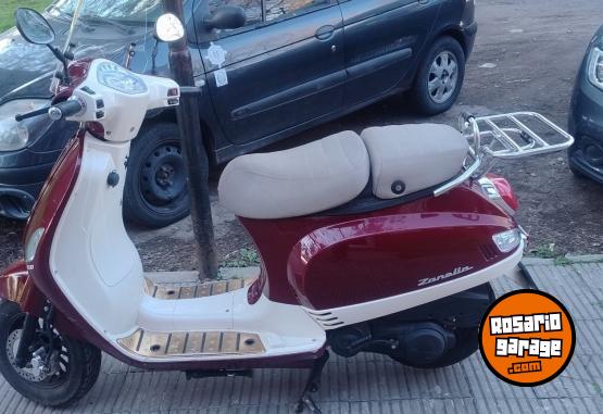 Motos - Zanella STYLER 150 EXCLUSIVE 2019 Nafta 22378Km - En Venta