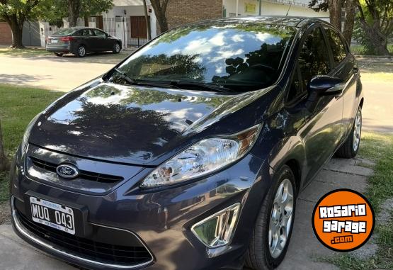 Autos - Ford Fiesta kinetic titanium 2013 Nafta 77000Km - En Venta