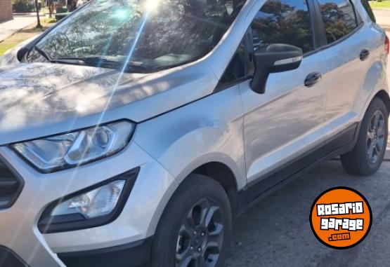 Camionetas - Ford Ecosport 2018 GNC 110000Km - En Venta