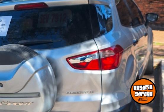 Camionetas - Ford Ecosport 2018 GNC 110000Km - En Venta