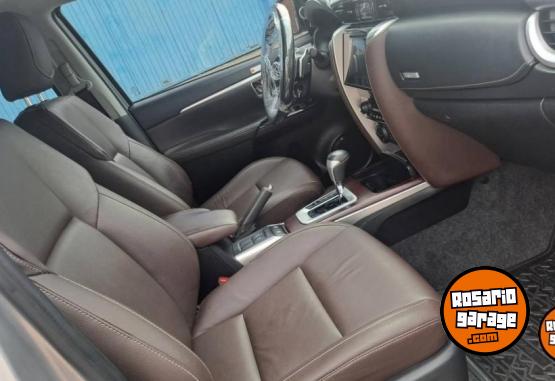 Camionetas - Toyota Sw4 SRX 2019 Diesel 125000Km - En Venta